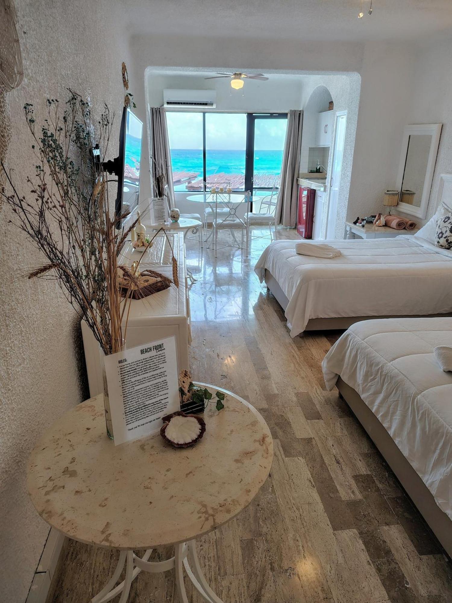 Beachfront Studio With Ocean View 칸쿤 외부 사진